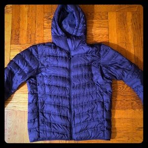Uniqlo Men’s Large Packable Down Jacket w Hood